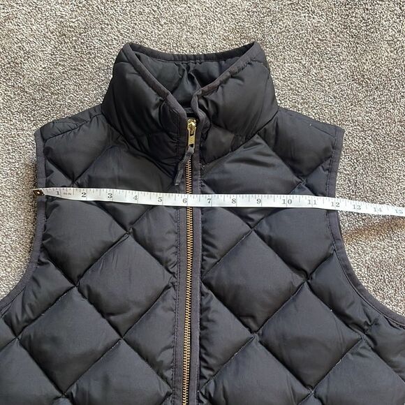 J.Crew Black Excursion Quilted Down Puffer Vest Size XXS - Picture 9 of 13